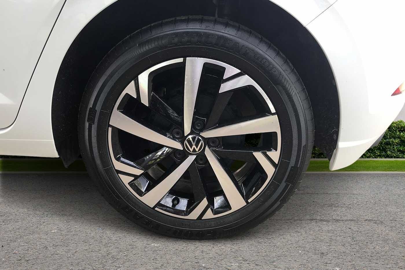 Volkswagen Polo Match 1.0 TSI 95PS 5-speed Manual 5 Door