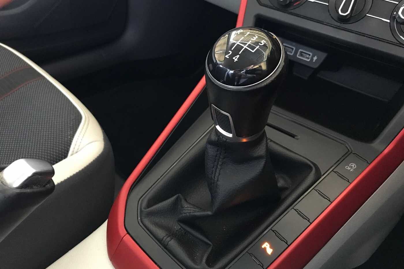 Volkswagen Polo Beats 1.0 TSI 95PS 5-speed Manual 5 Door