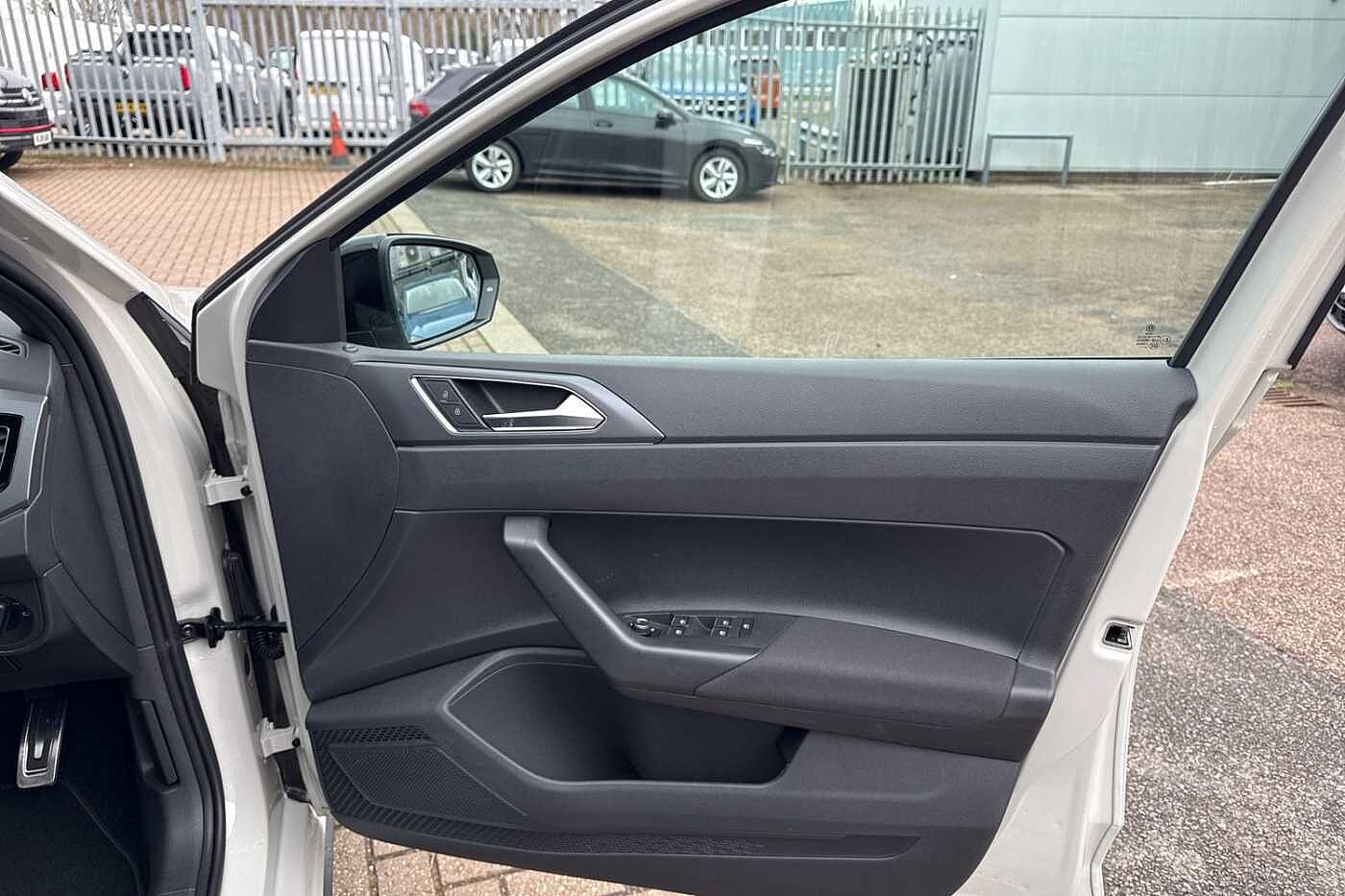 Volkswagen Polo 1.0 TSI R-Line Hatchback 5dr Petrol DSG Euro 6 (s/s) (95 ps)