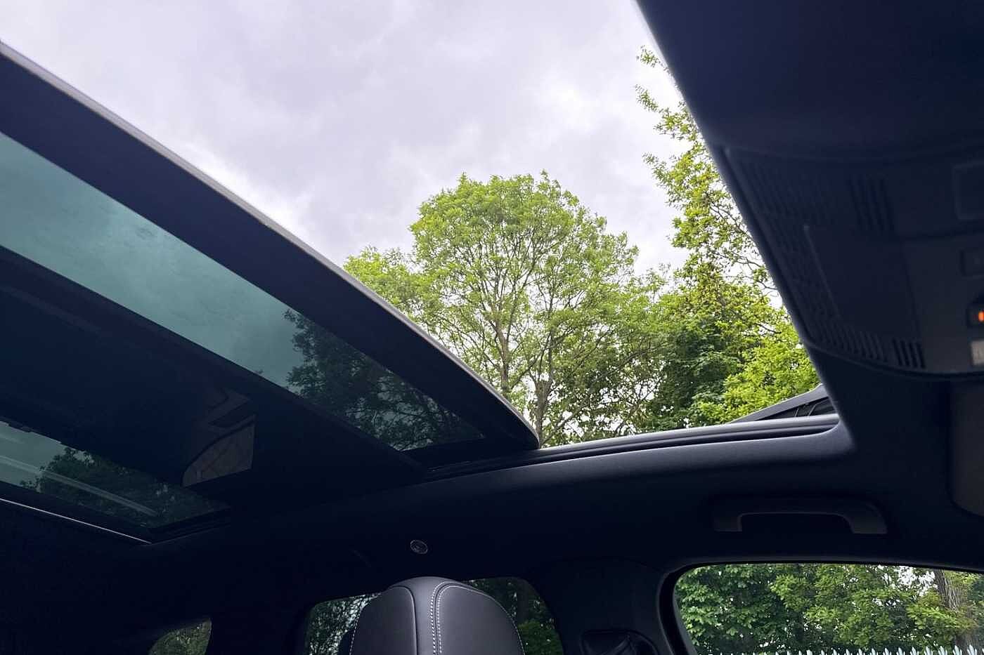 Volkswagen Touareg 3.0 TDI V6 Black Edition SUV 5dr Diesel Tiptronic 4Motion Euro 6 (s/s) (286 ps)