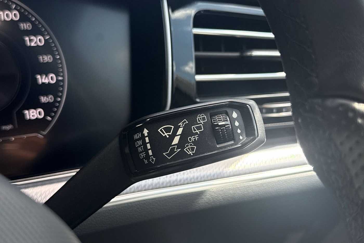 Volkswagen Touareg 3.0 TDI V6 Black Edition SUV 5dr Diesel Tiptronic 4Motion Euro 6 (s/s) (286 ps)