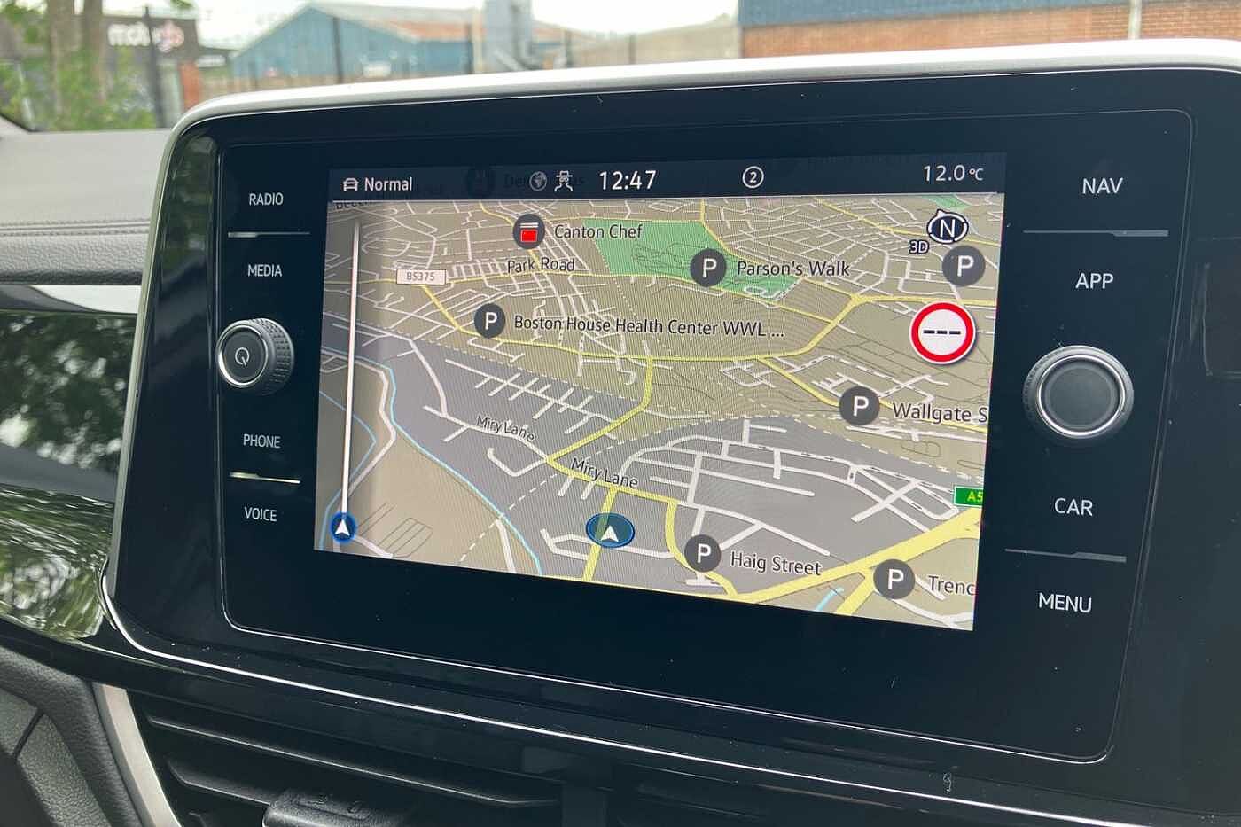 Volkswagen T-ROC 1.5 TSI (150ps) R-Line EVO