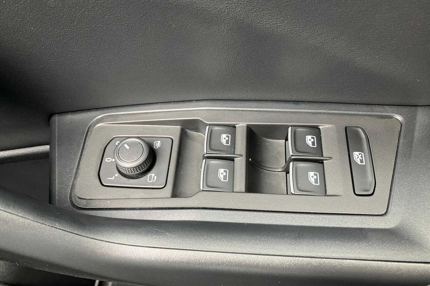 Volkswagen T-ROC 1.5 TSI (150ps) R-Line EVO