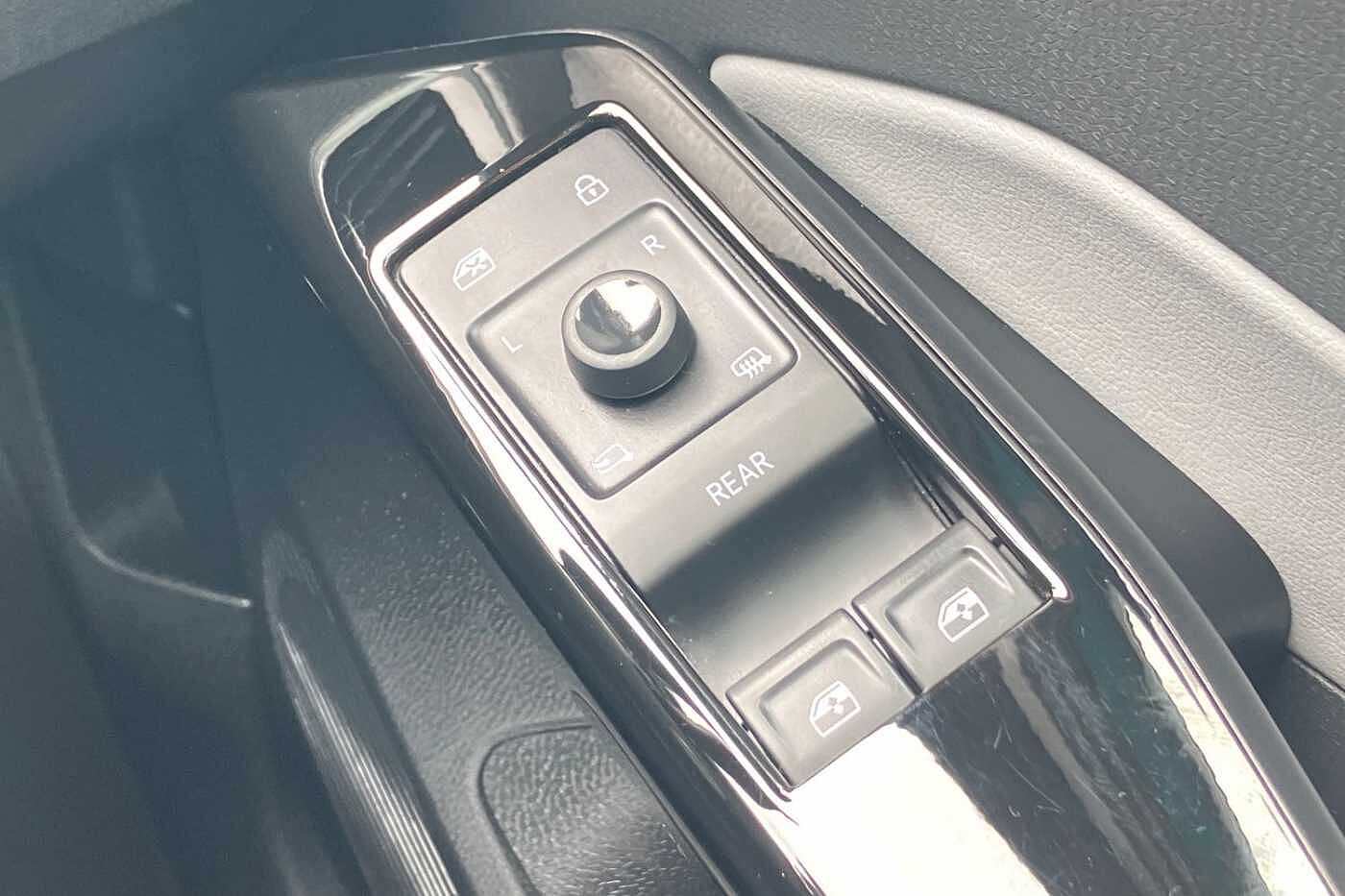 Volkswagen ID.3 Family 58kWh Pro Performance 204PS Automatic