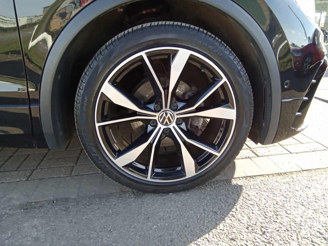 Volkswagen Tiguan Diesel Estate 2.0 TDI 4Motion R-Line 5dr DSG