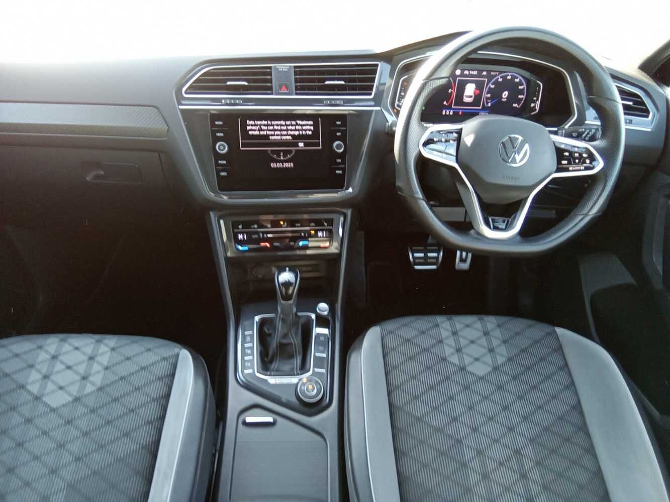 Volkswagen Tiguan Diesel Estate 2.0 TDI 4Motion R-Line 5dr DSG