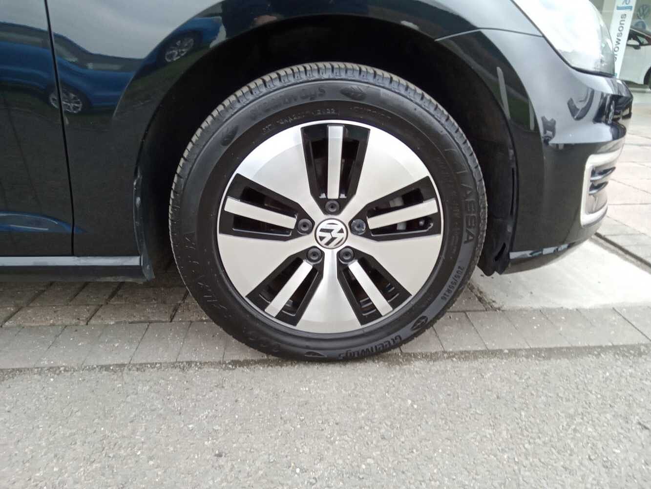 Volkswagen e-Golf