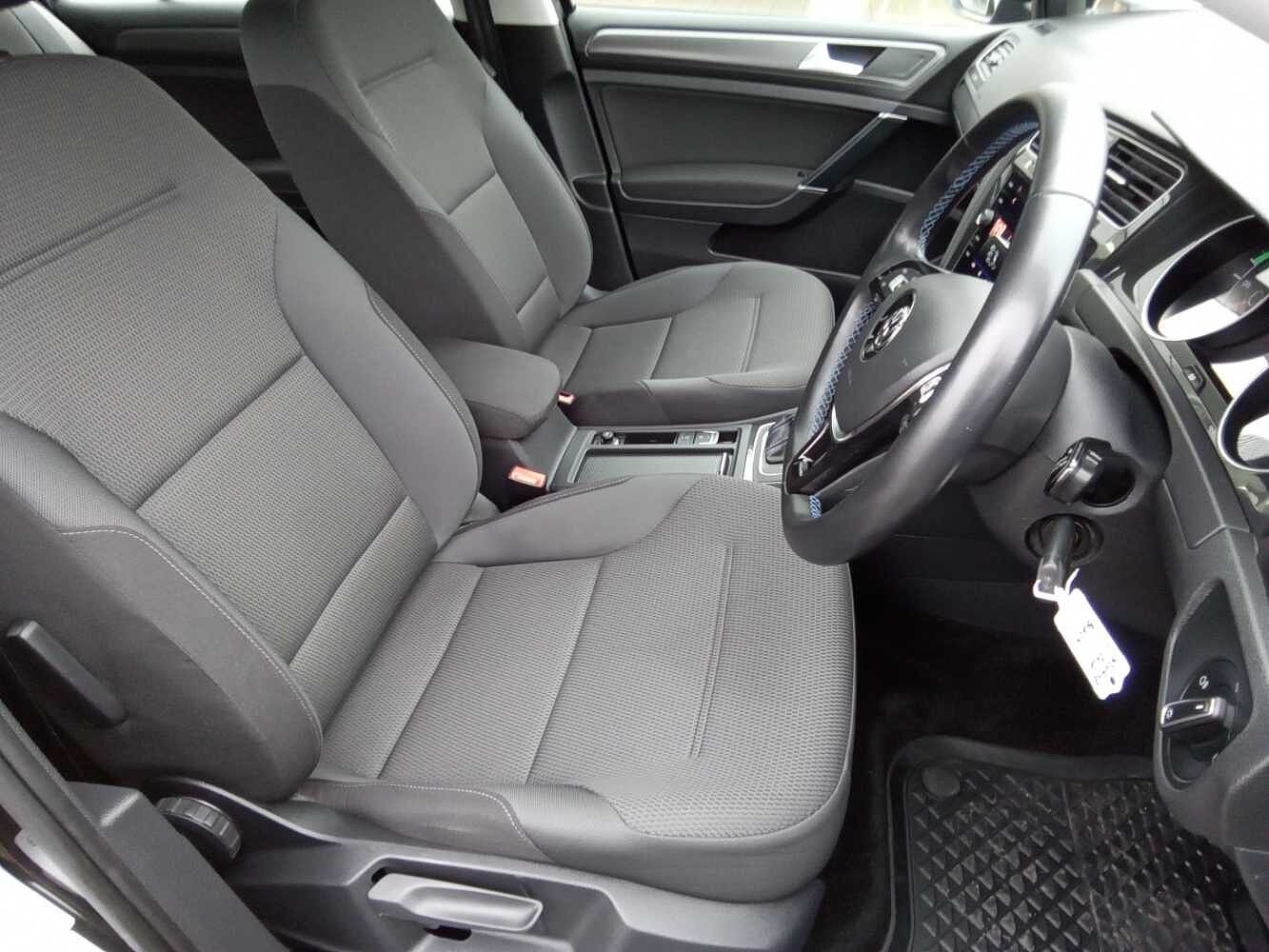 Volkswagen e-Golf