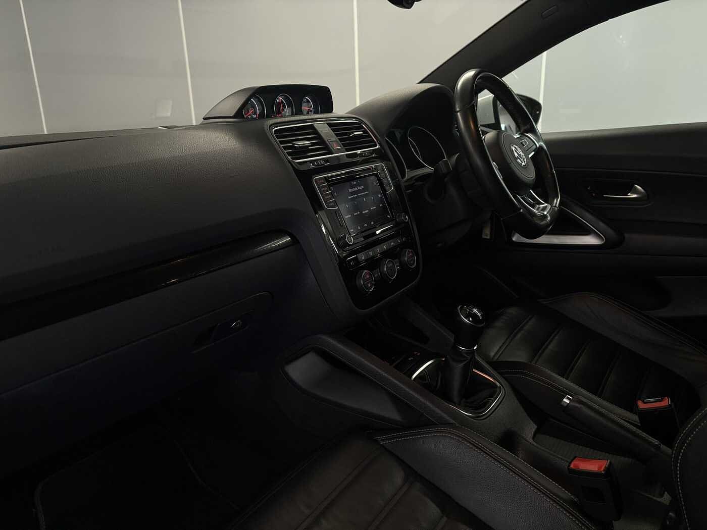 Volkswagen Scirocco 2.0TDI (184ps) R-Line