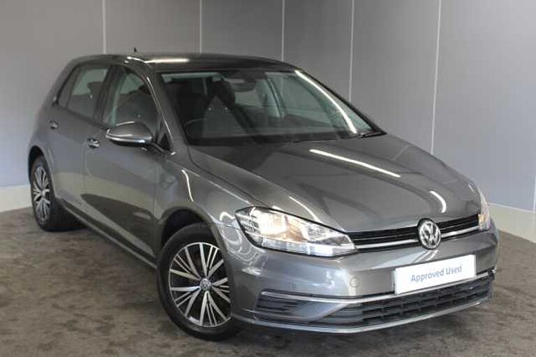 Volkswagen Golf SE Nav SE NAV 1.6 TDI 115PS 5-speed manual