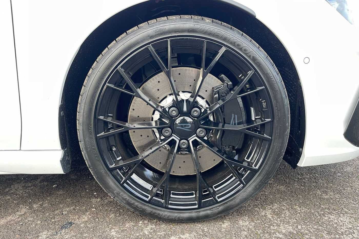 Volkswagen Golf 2.0 TSI 333 R Black Edition 4M DSG ⭐Sunroof, Winter pack, 19' Warmenau Alloys⭐