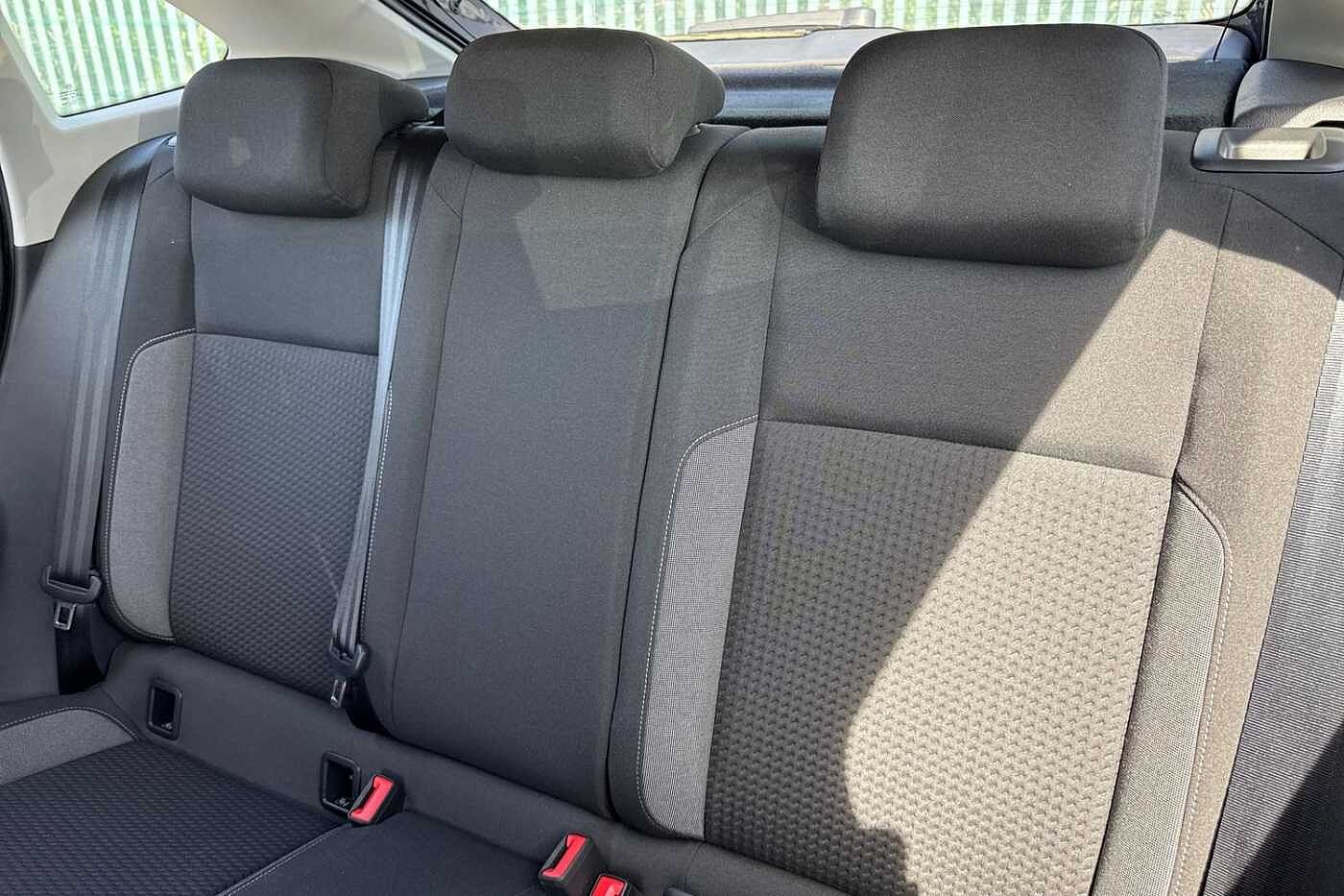 Volkswagen Taigo 1.0 TSI (110ps) Life ⭐Digital cockpit pro, Rear view camera⭐