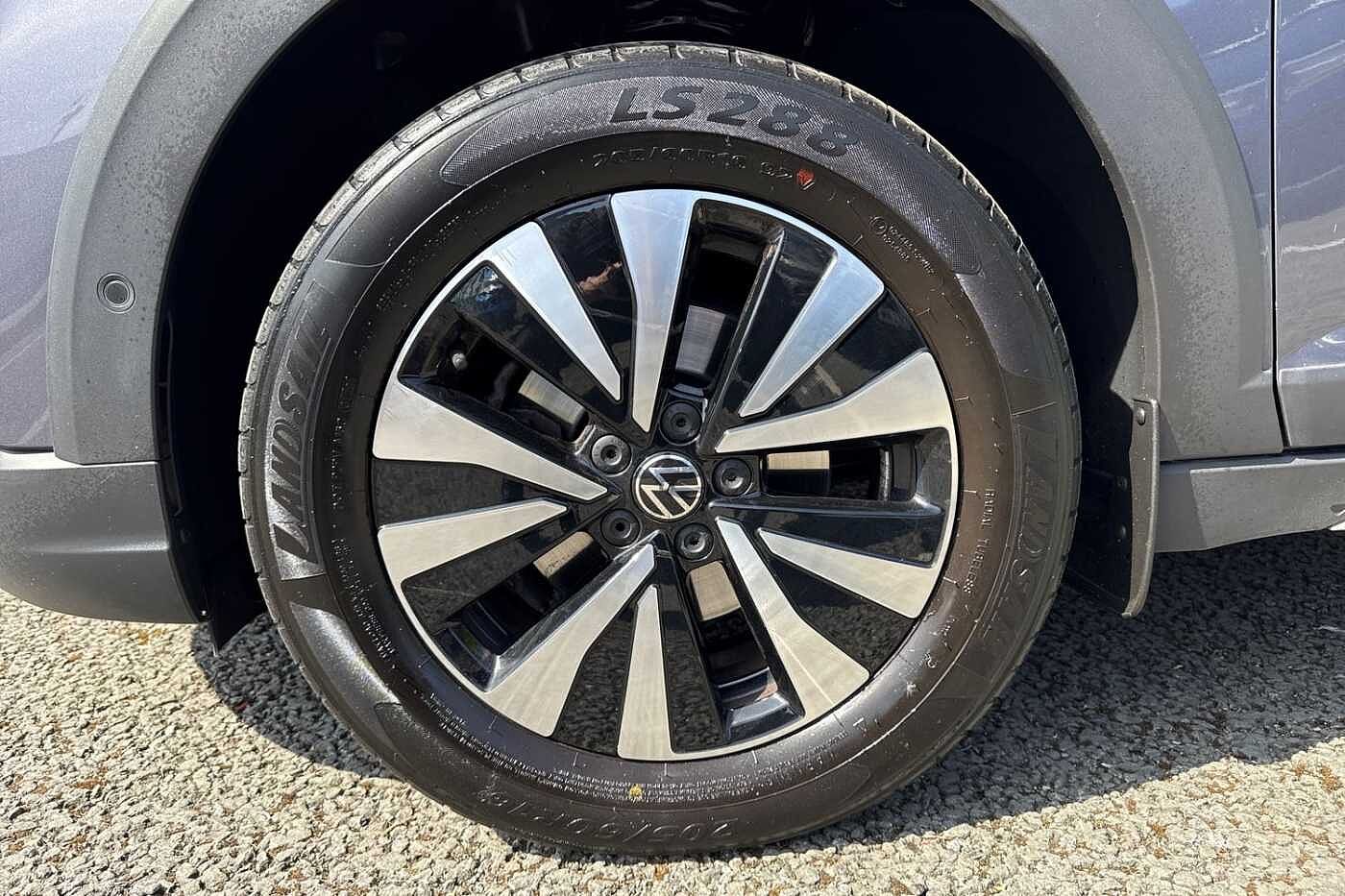 Volkswagen Taigo 1.0 TSI (110ps) Life ⭐Digital cockpit pro, Rear view camera⭐