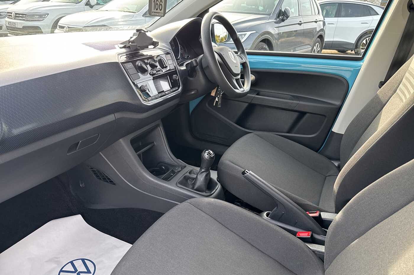 Volkswagen up! 1.0 (65ps) Up Black Edition 5 Door
