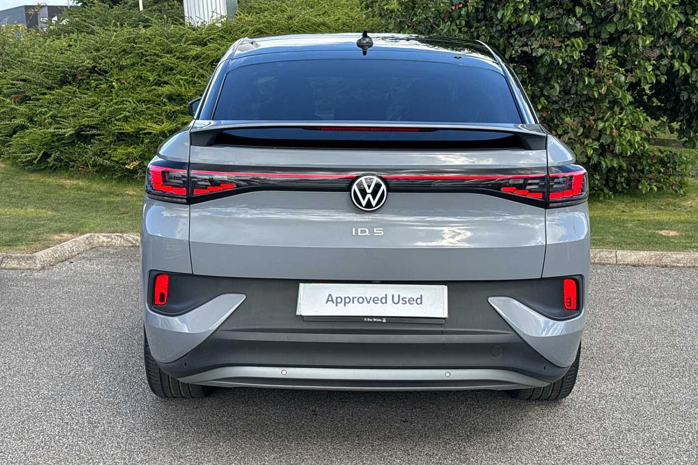 Volkswagen ID.5 Style 77kWh Pro Performance 204PS Automatic '20' Alloys, IQ Matrix LED'
