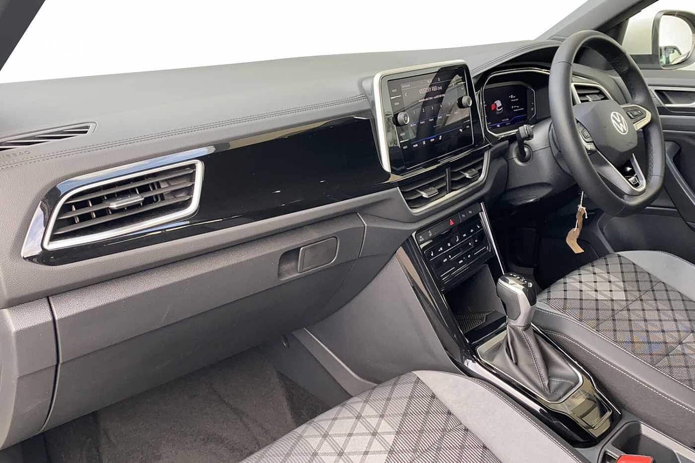 Volkswagen T-ROC 1.5 TSI (150ps) R-Line DSG