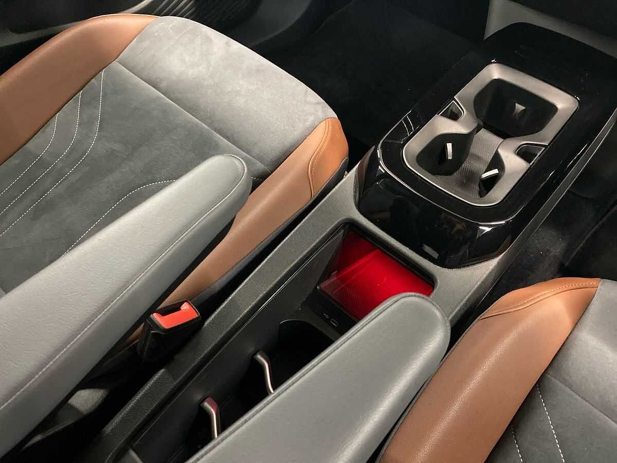 Volkswagen ID.4 1ST Edition 77kWh Pro Performance 204PS Auto
