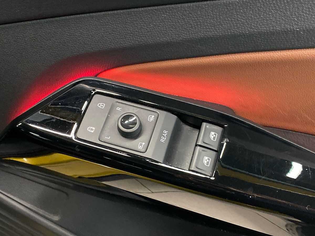 Volkswagen ID.4 1ST Edition 77kWh Pro Performance 204PS Auto