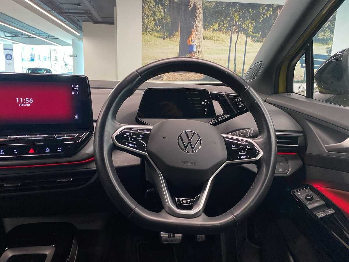 Volkswagen ID.4 1ST Edition 77kWh Pro Performance 204PS Auto