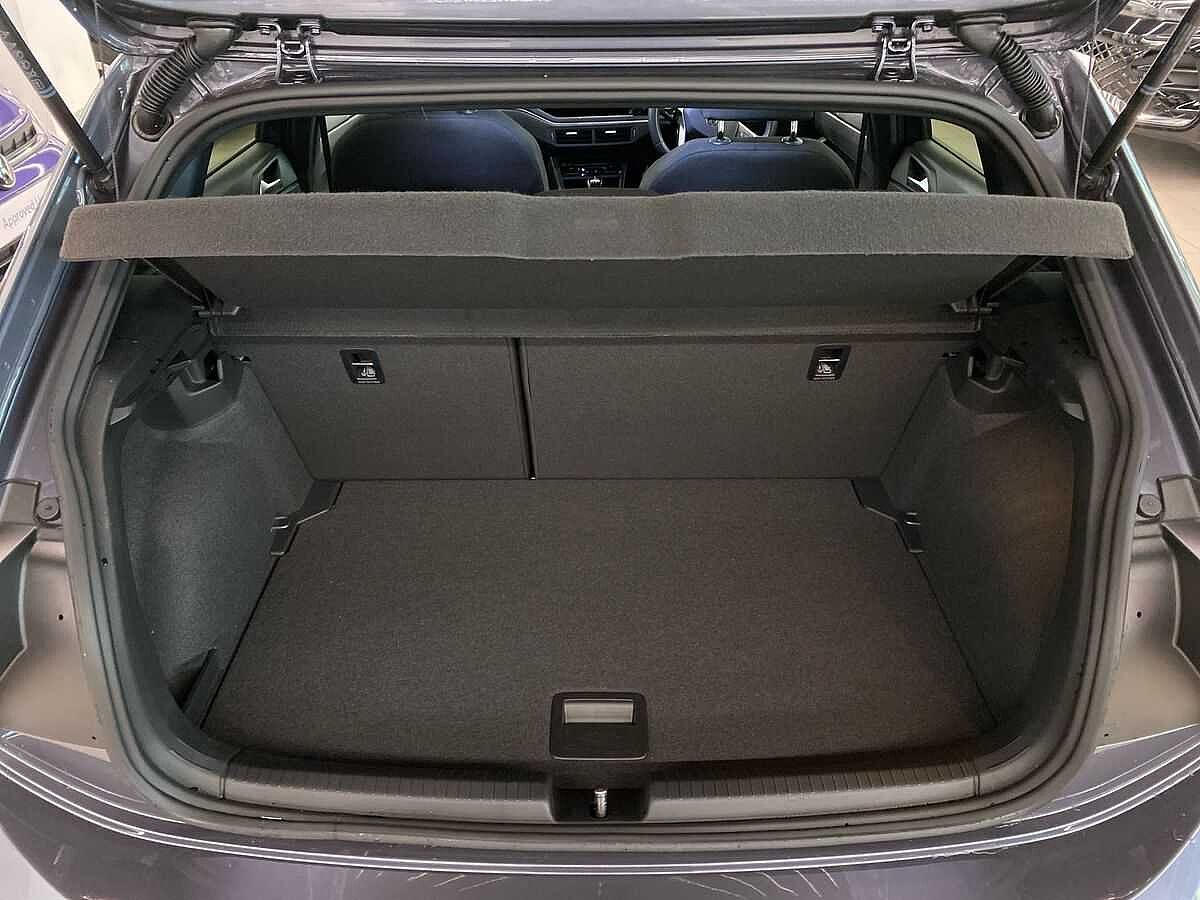 Volkswagen Polo 1.0 TSI R-Line 5Dr DSG