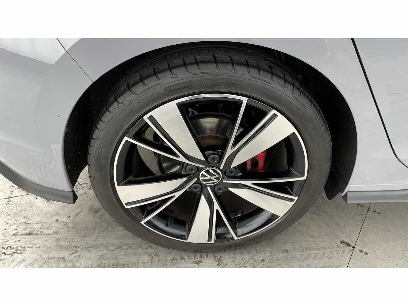 Volkswagen Golf GTD 2.0 TDI 200PS 7-speed DSG 5 Door