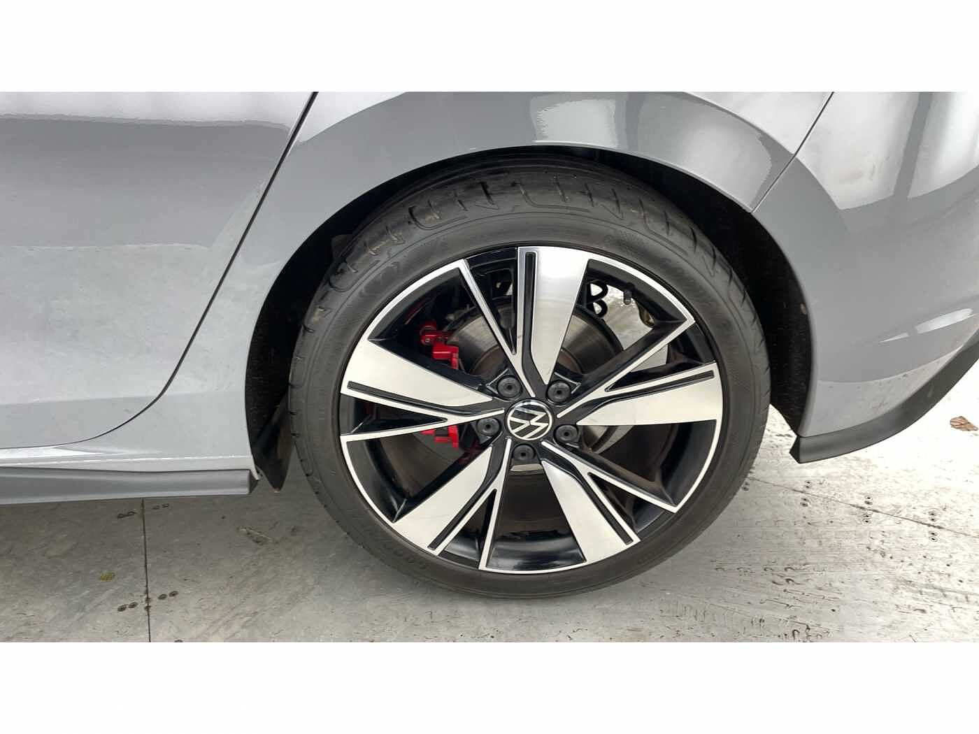 Volkswagen Golf GTD 2.0 TDI 200PS 7-speed DSG 5 Door