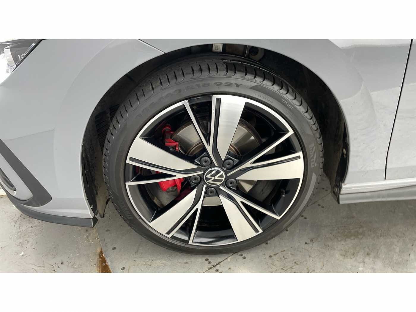 Volkswagen Golf GTD 2.0 TDI 200PS 7-speed DSG 5 Door