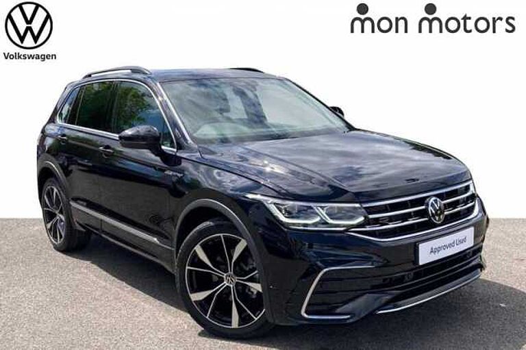 Volkswagen Tiguan R-Line Edition 2.0 TDI 150PS 7-Speed DSG 5 Door * UPGRADED ALLOYS *