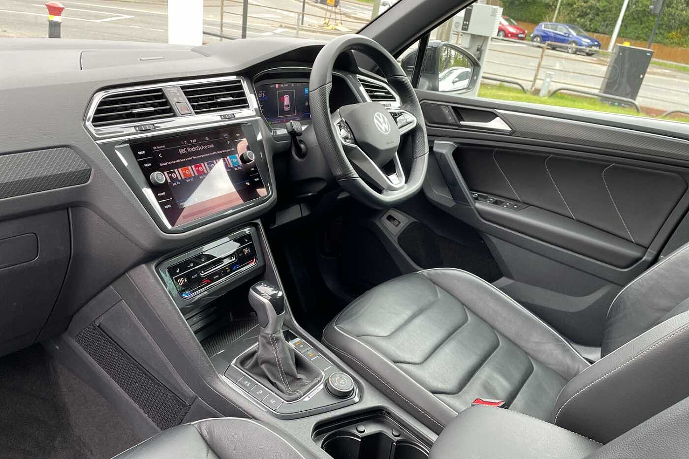 Volkswagen Tiguan R-Line 2.0 TSI 190PS 7-speed DSG 4Motion 5 door