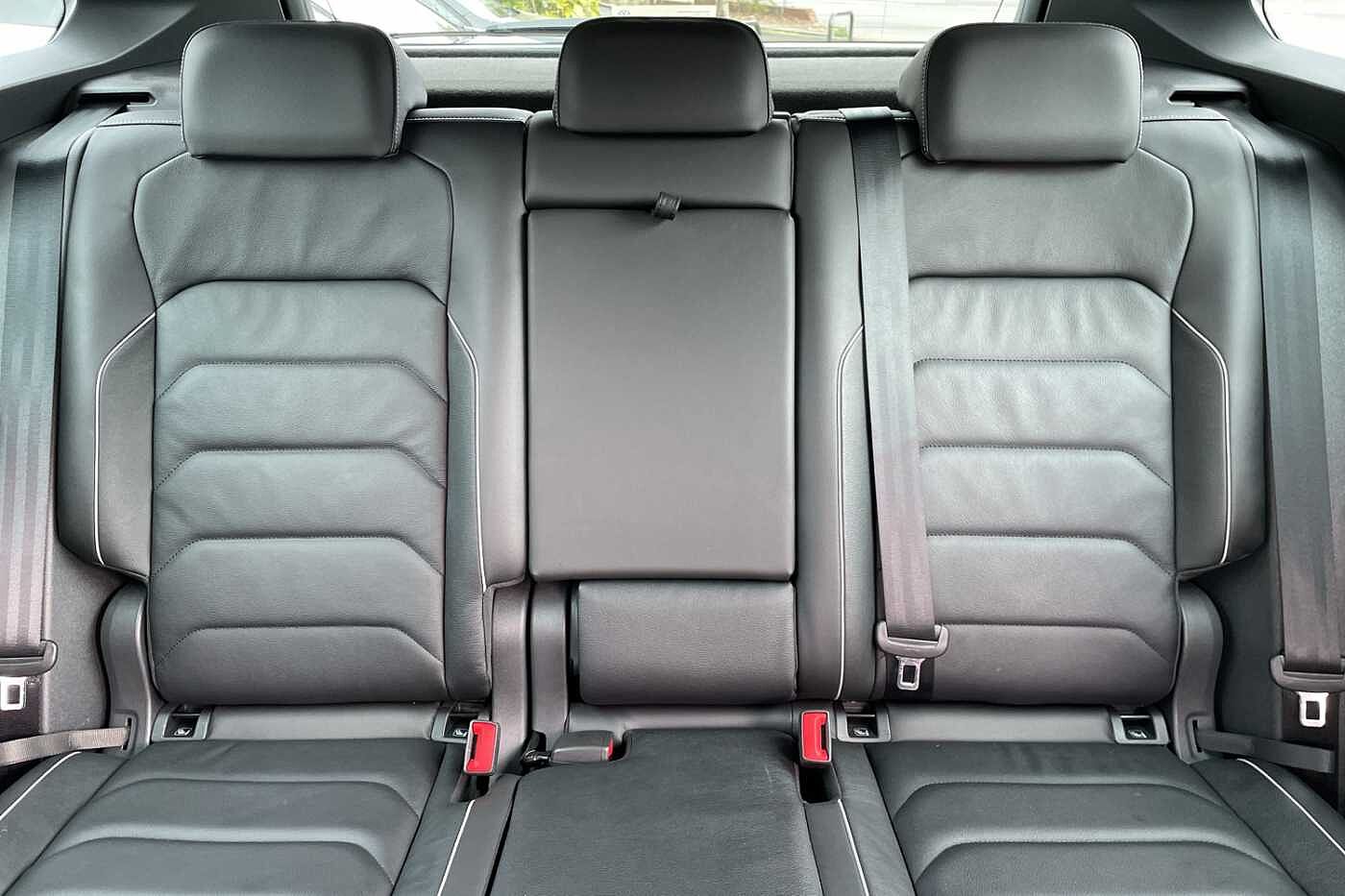 Volkswagen Tiguan R-Line 2.0 TSI 190PS 7-speed DSG 4Motion 5 door