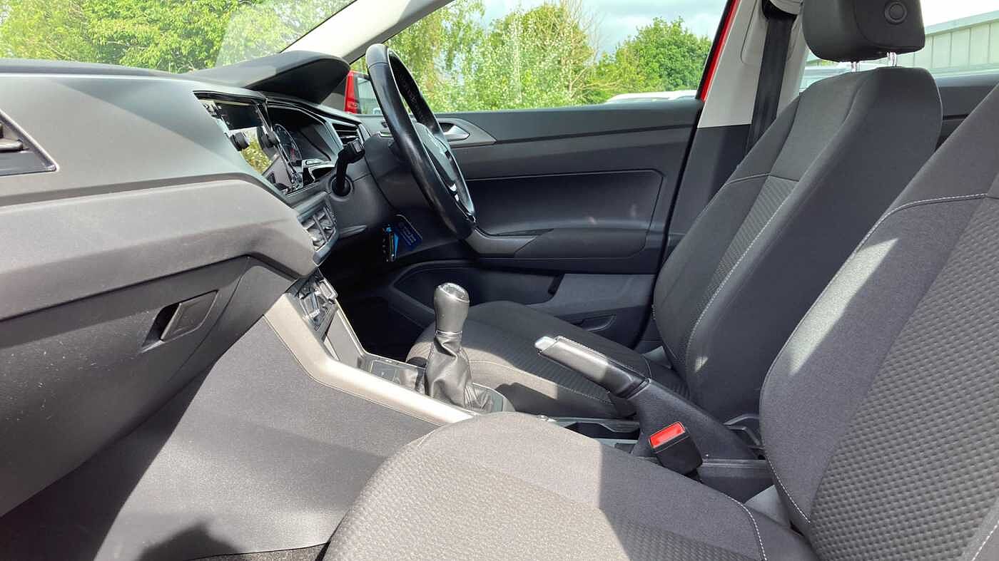 Volkswagen Polo MK6 Hatchback 5Dr 1.0 75PS SE