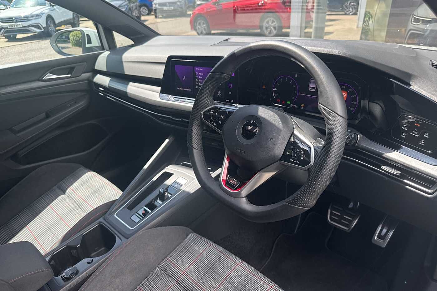 Volkswagen Golf 8 GTI 2.0 TSI 245PS 7-speed DSG 5 Door
