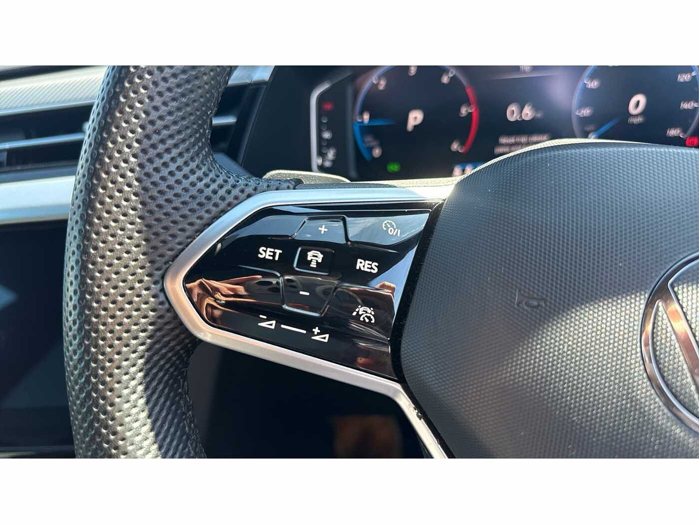 Volkswagen Arteon R-Line 2.0 TDI 200PS 4MOTION DSG