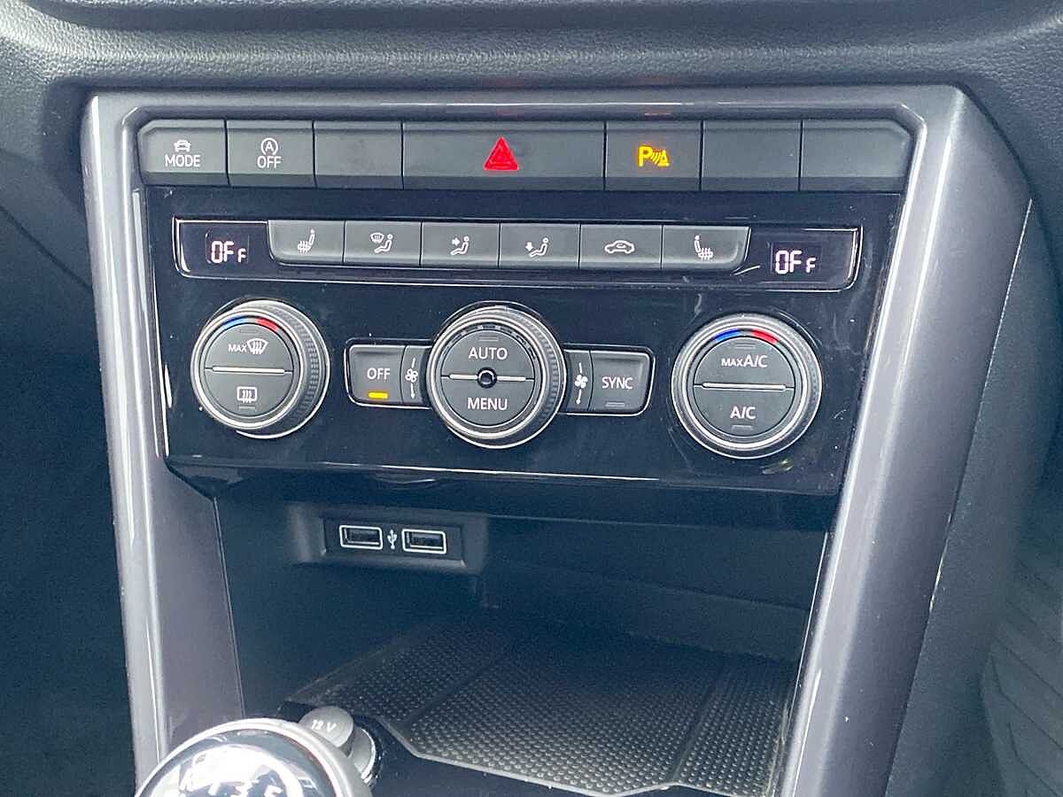 Volkswagen T-ROC 2017 1.5 TSI R-Line 150PS EVO