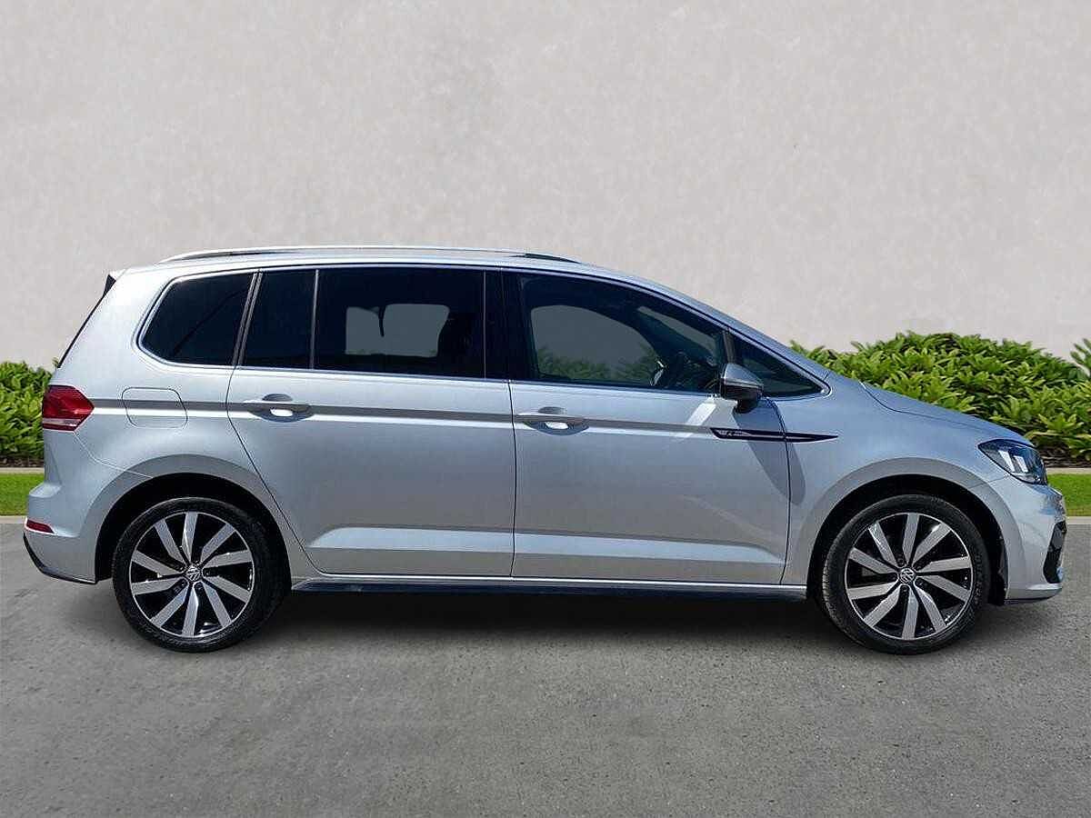 Volkswagen Touran 1.5 TSI EVO R-Line 5Dr DSG