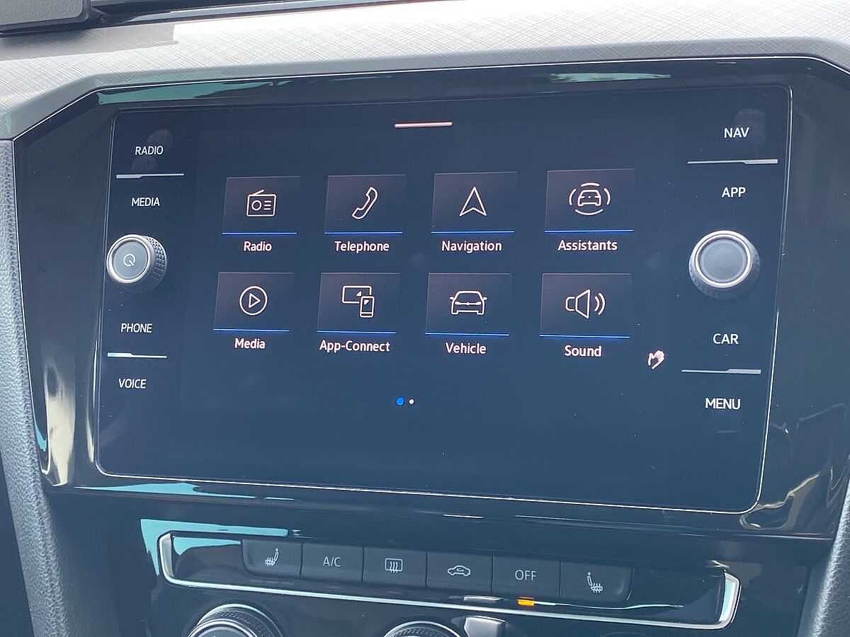 Volkswagen Passat 2.0 TDI SEL 190PS DSG Estate