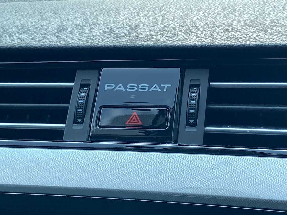 Volkswagen Passat 2.0 TDI SEL 190PS DSG Estate