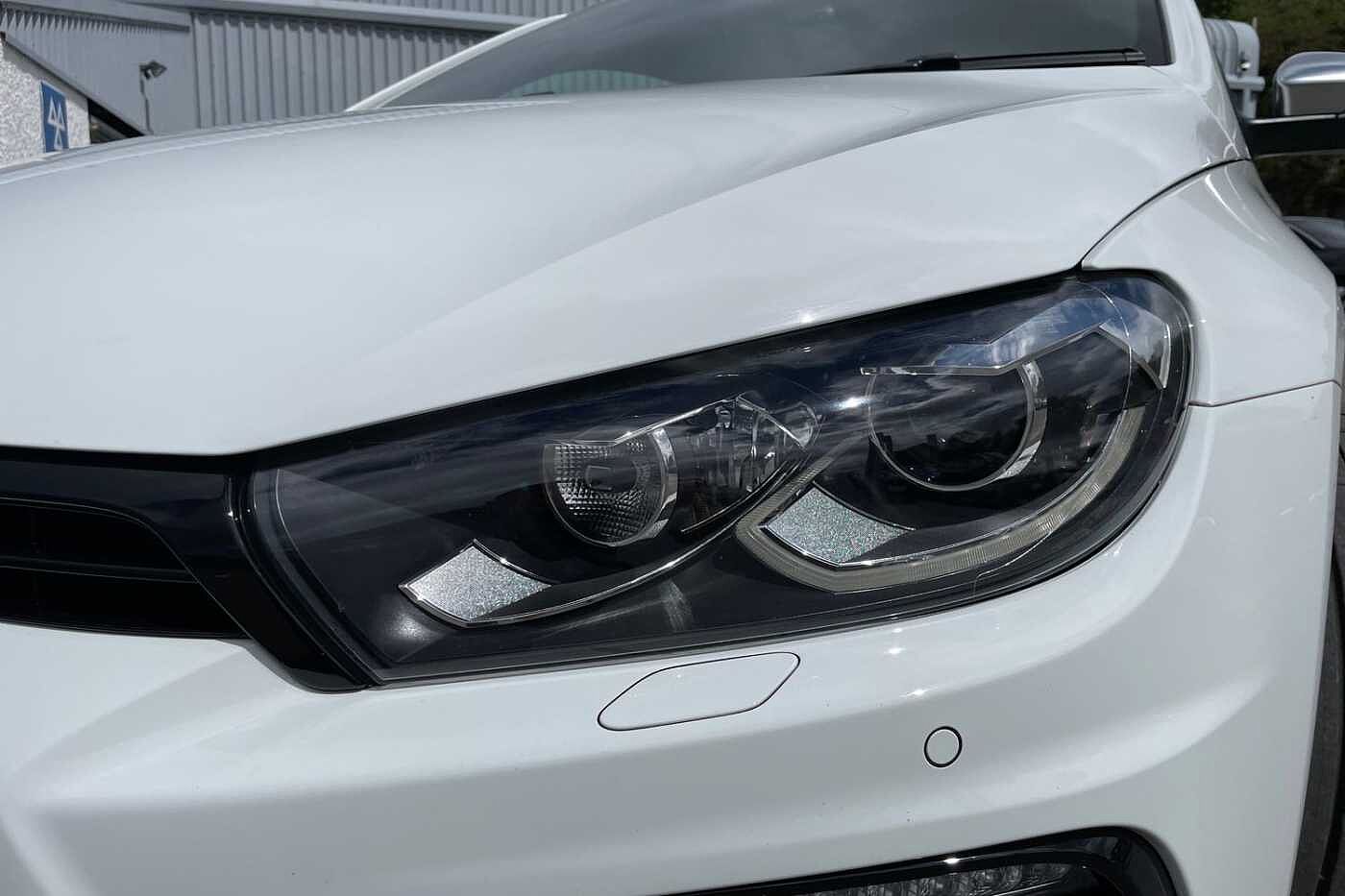 Volkswagen Scirocco 2.0 TSI (280ps) R DSG