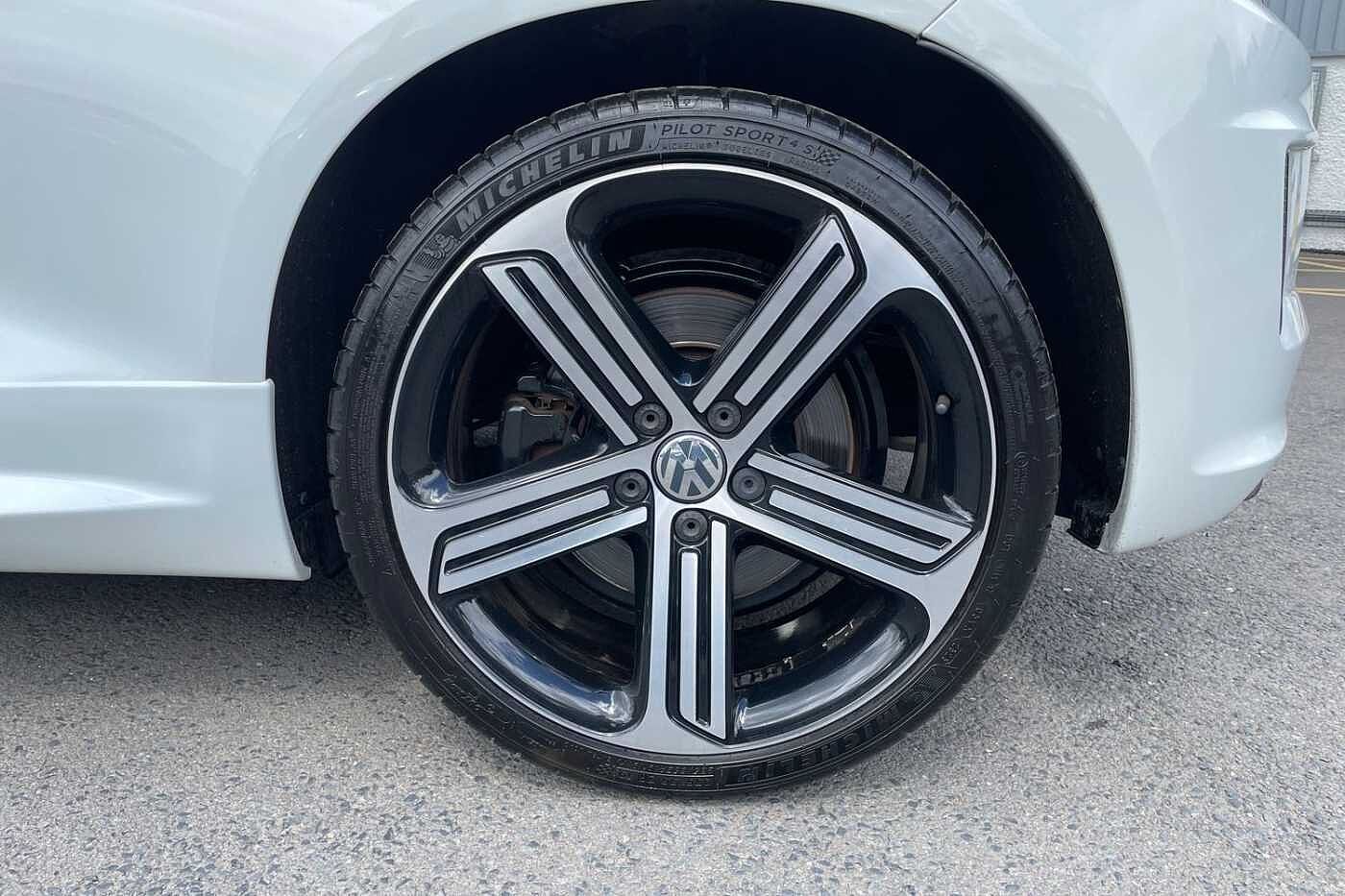 Volkswagen Scirocco 2.0 TSI (280ps) R DSG