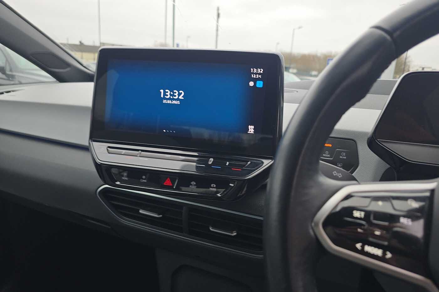 Volkswagen ID.3 Tour 77kWh Pro S 204PS Automatic 5 Door