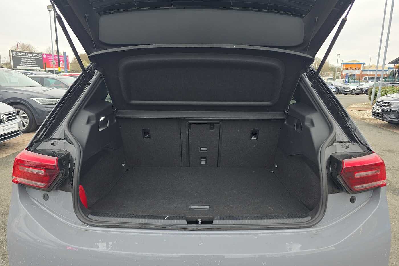Volkswagen ID.3 Tour 77kWh Pro S 204PS Automatic 5 Door