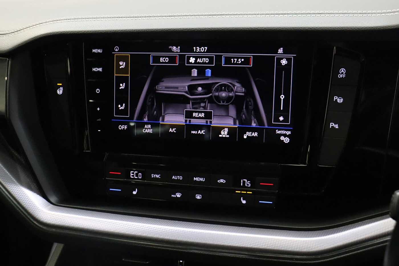 Volkswagen Touareg 3.0 V6 TDI 4Motion R-Line 5dr Tip Auto