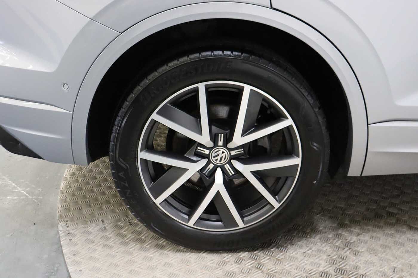 Volkswagen Touareg 3.0 V6 TDI 4Motion R-Line 5dr Tip Auto