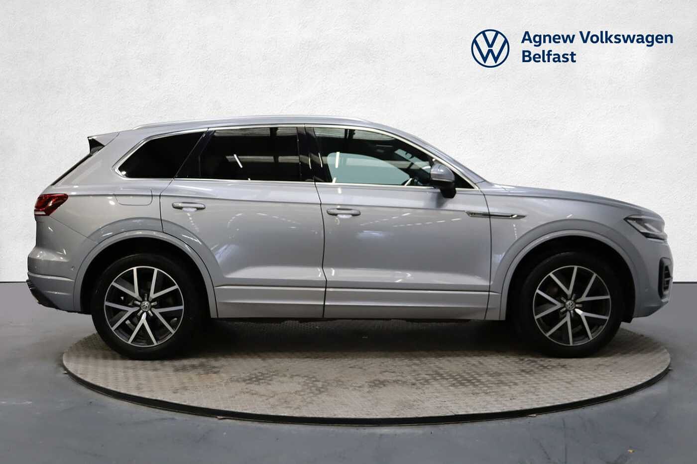 Volkswagen Touareg 3.0 V6 TDI 4Motion R-Line 5dr Tip Auto