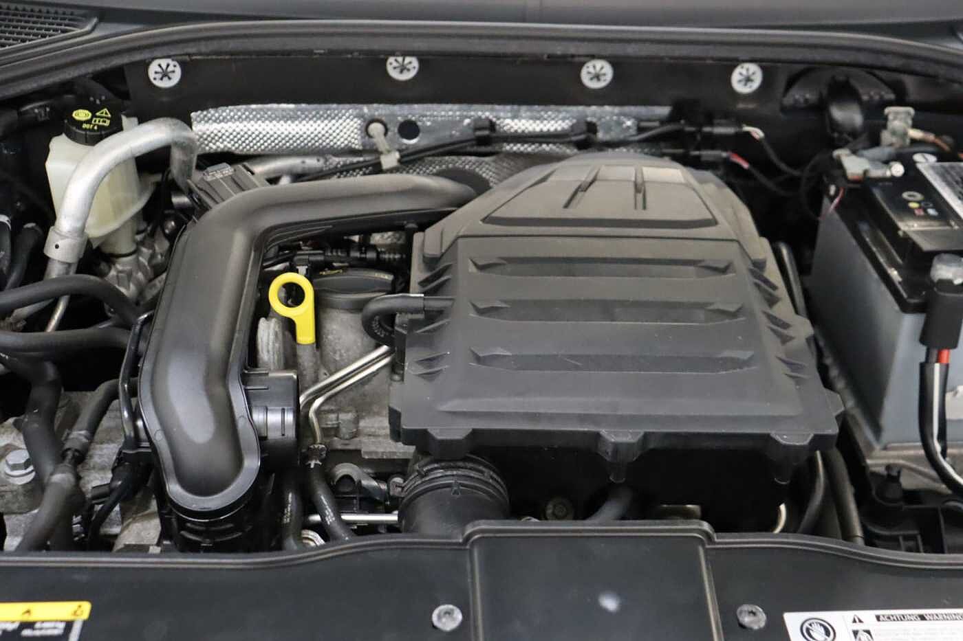 Volkswagen T-roc 1.0 TSI SE 5dr