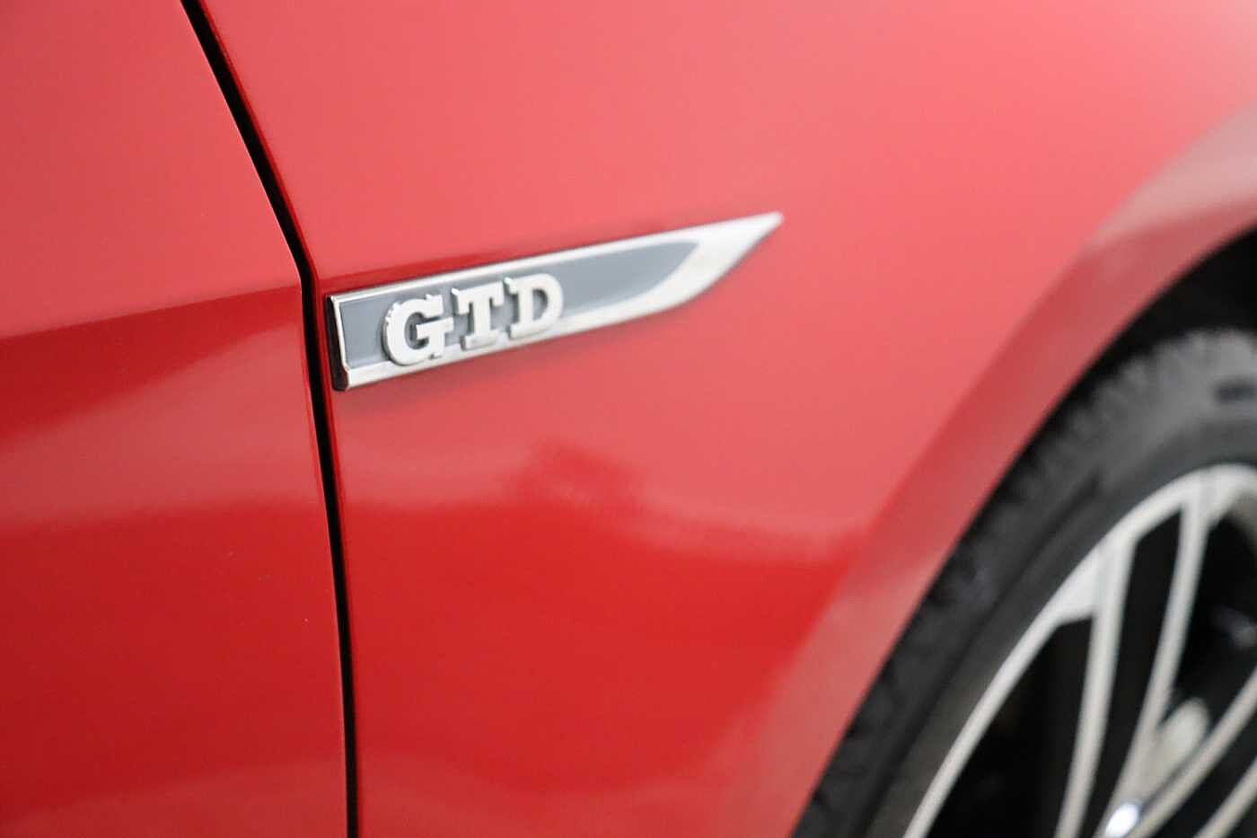 Volkswagen Golf 2.0 TDI GTD 5dr