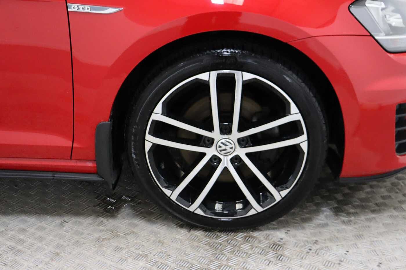 Volkswagen Golf 2.0 TDI GTD 5dr