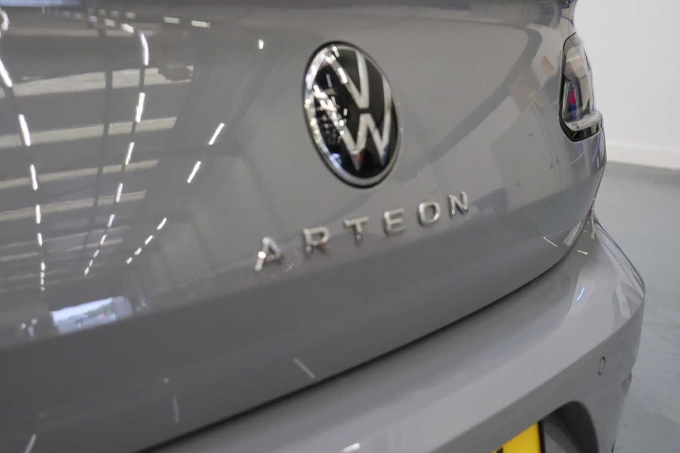 Volkswagen Arteon 2.0 TDI R-Line 5dr DSG