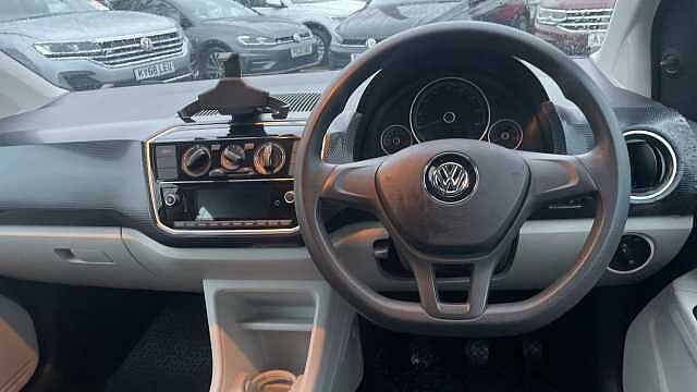 Volkswagen up!