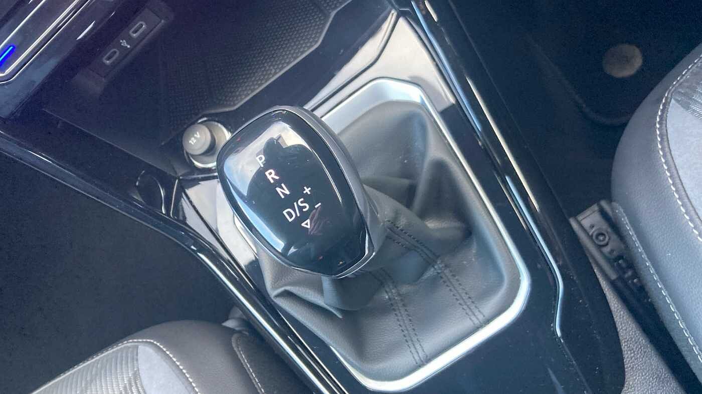 Volkswagen T-ROC 2.0TDI (150ps) R-Line EVO DSG